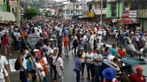 Miles de personas participaron en una marcha en Acapulco en contra de la desaparición de 43 estudiantes del magisterio.