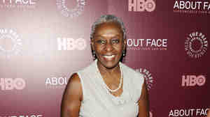 Bethann Hardison said that Oscar de la Renta wasn't scared about putting models of color on the runway in his clothes.
