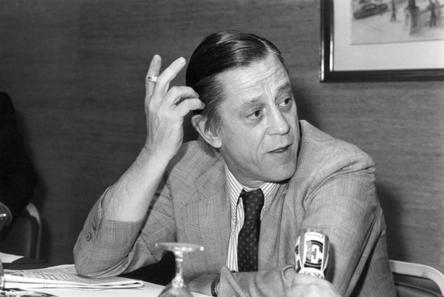 A picture taken on May 6, 1973 in Paris shows former Washington Post editor Ben Bradlee, who oversaw reporting on the Watergate scandal that brought down U.S. President Richard Nixon. (STR/AFP/Getty Images)