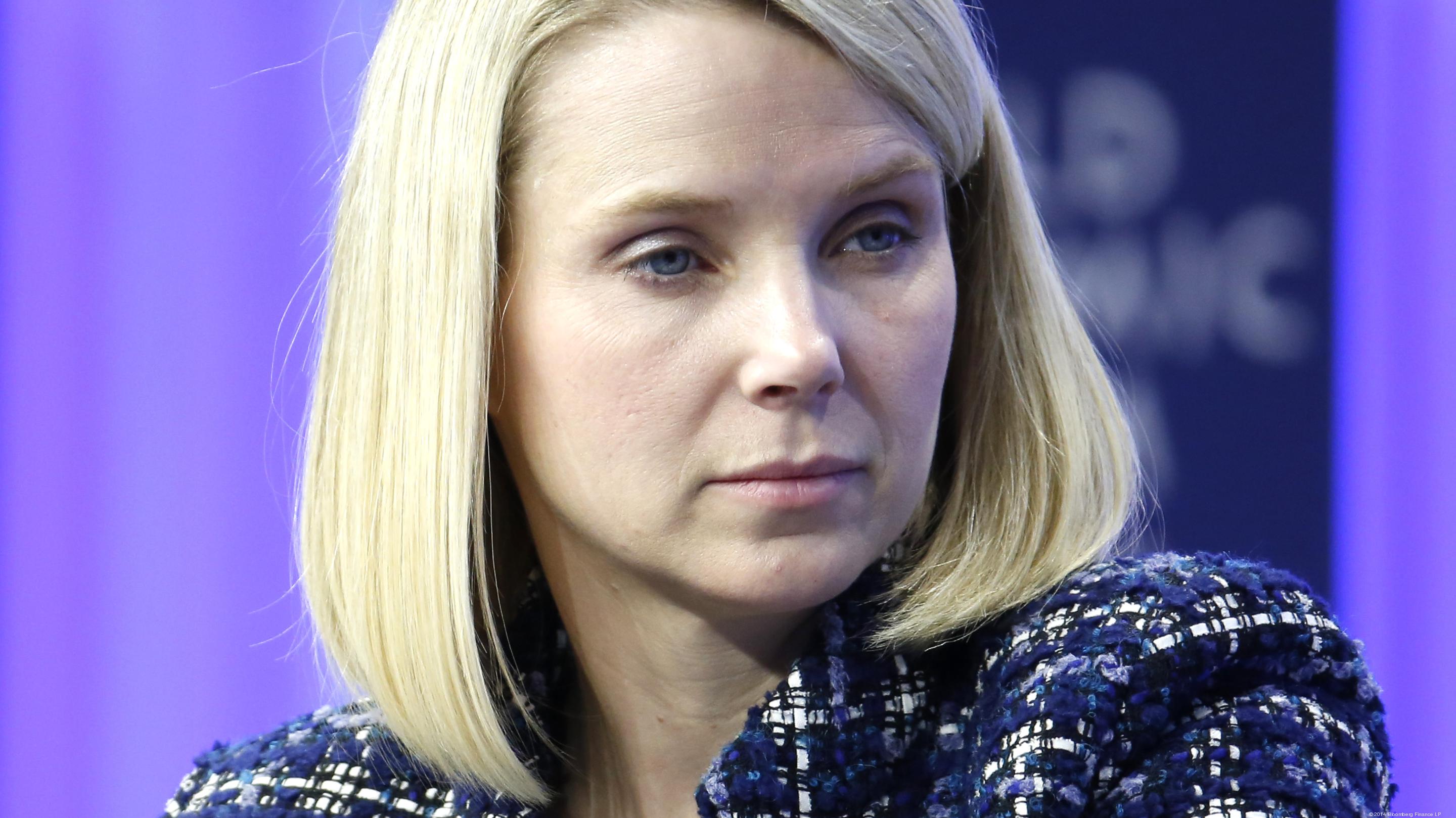 Mayer's plan for Yahoo cuts, M&A expected when she posts earnings Tuesday