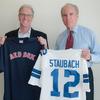 Roger Staubach, Bob Aisner renew wager on Dallas Marathon