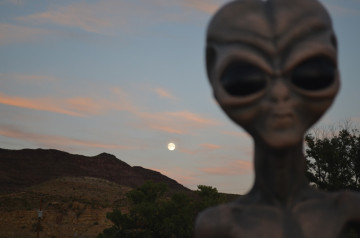 Presidio’s resident alien mannequin, E.B.E., enjoys a West Texas sunset.