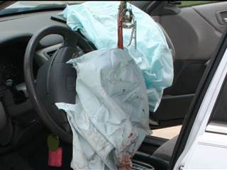 Automakers Widen Recalls Over Potentially Deadly Air Bags