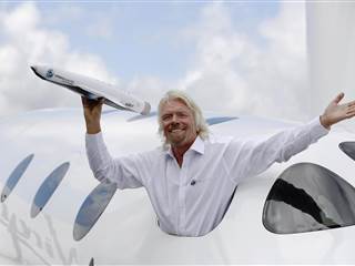 Richard Branson Thinks You Should Have All the Vacation You Want