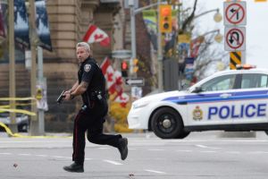 2 dead in shooting attack at Canada's Parliament - Photo