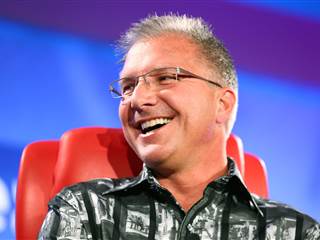 Apple Executive Explains iOS 8 Rollout Bug: Re/Code