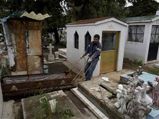 Mexico City Is Running Out Of Burial Space, But Many Resist Cremation