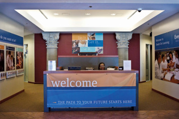 The reception area at Everest Institute in Austin.