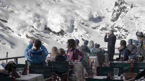A 'controlled avalanche' gets out of control in Force Majeure.