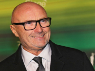 Phil Collins walks the green carpet for the premiere of the musical "Tarzan" at Stage Apollo Theater on November 21, 2013 in Stuttgart, Germany. (credit: Thomas Niedermueller/Getty Images)