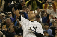 Jeter passed Lou Gehrig on the Yankees’ career hits list with his 2,722nd.