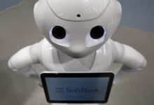 SoftBank's human-like robot named 'pepper' is displayed at its branch in Tokyo June 6, 2014. REUTERS/Yuya Shino