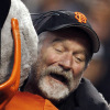 Robin Williams' children throw out first pitch of World Series Game 5