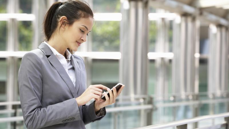 Capture female customers with great smartphone marketing