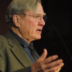 Galway Kinnell won the Pulitzer Prize for poetry in 1983 for selected poems, and the following year he won a MacArthur 'genius' grant. The Associated Press / 2003 file