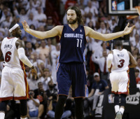 Josh McRoberts