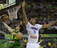 Raul Togni Neto, Nicolas Batum