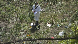 La PGR busca restos humanos en Cocula