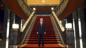 Erdogan inaugura su costoso palacio en Turquía