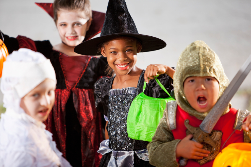 Tips To Keep Your Trick-Or-Treaters Safe This Halloween