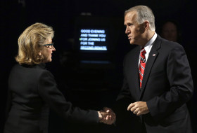 Kay Hagan, Thom Tills