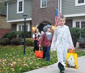 5 Ways To Keep Poor Kids From Ruining Your Halloween If You're A Terrible Person