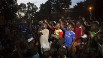 Burkina Faso :&nbsp;le président refuse de démissionner malgré les violences