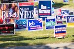 Signs greeting early voters outside the Lakeside Activity Center in Mesquite.