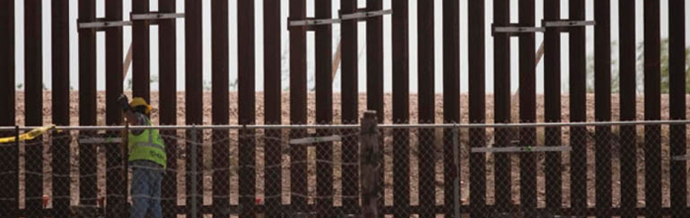 borderfencebanner