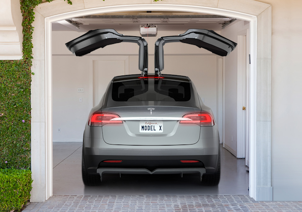 tesla-model-x-back