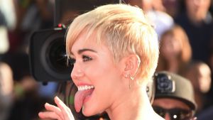 Miley Cyrus Is Now in the Business of Selling Fake Teeth