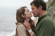 Ruth Wilson as Alison and Dominic West as Noah in 