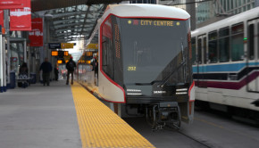 Calgary bestellt 60 Stadtbahnen bei Siemens / City of Calgary orders 60 LRVs from Siemens