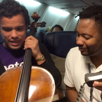 Moment in Unexpected Joy: Watch a Cellist Jam with a Beatboxing Flight Attendant