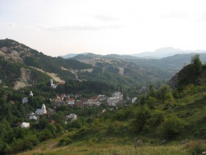 Rosia Montana Valley. Photo: Alburnus Maior