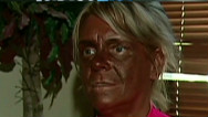 The RidicuList: Too tan mom