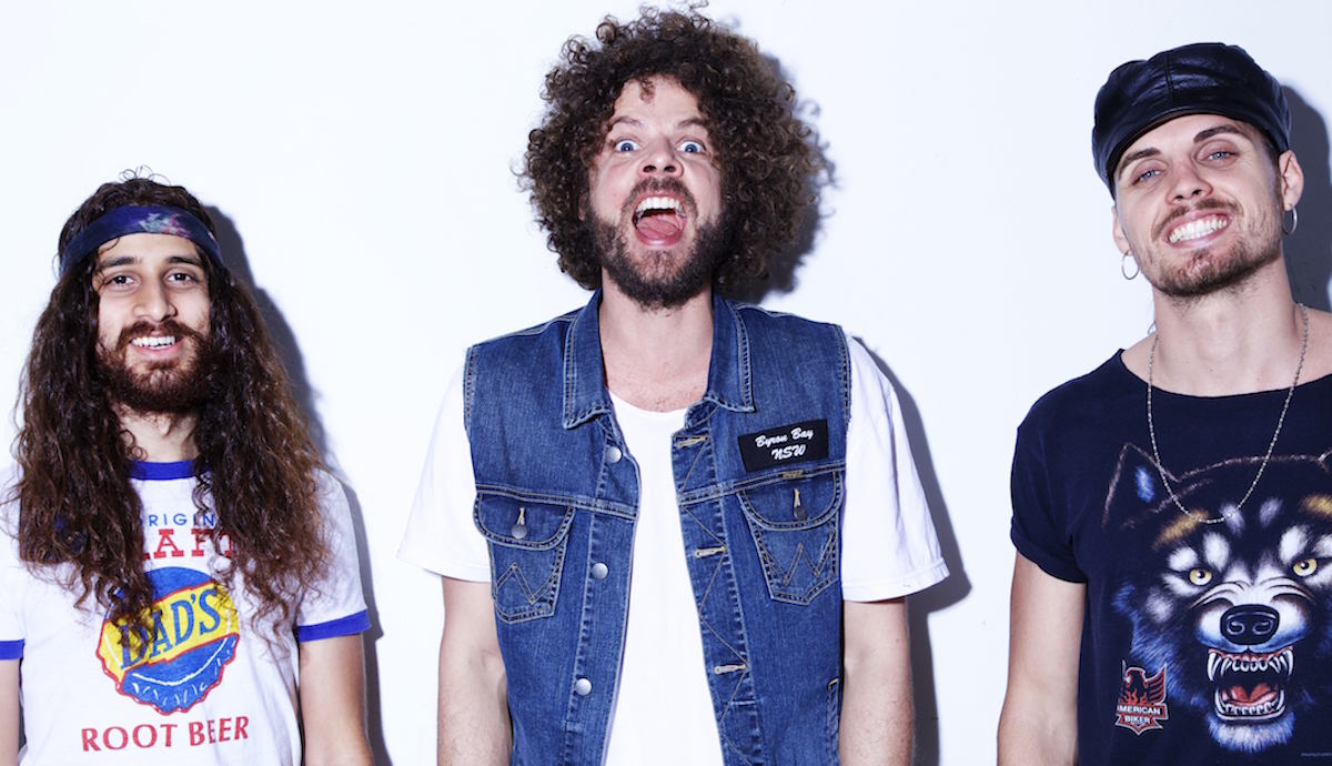 Watch Wolfmother Perform “How Many Times” Live!