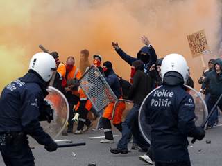 Belgium Austerity Protest: 100,000 Workers March in Brussels