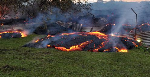 Hawaiian Lava Flow Reaches Town