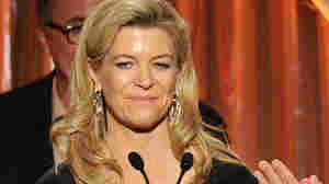Michelle MacLaren, seen here accepting an award as a producer on Breaking Bad, may direct the upcoming Wonder Woman movie.