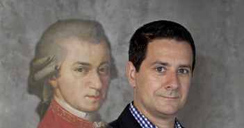 Wolfgang Amadeus Mozart and Kevin Moriarty. Photograph by Nancy Coulter