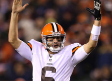 CINCINNATI, OH - NOVEMBER 6 : Brian Hoyer #6 of the Cleveland Browns celebrates a touchdown during the third quarter of the game against the Cincinnati Bengals at Paul Brown Stadium on November 6, 2014 in Cincinnati, Ohio.