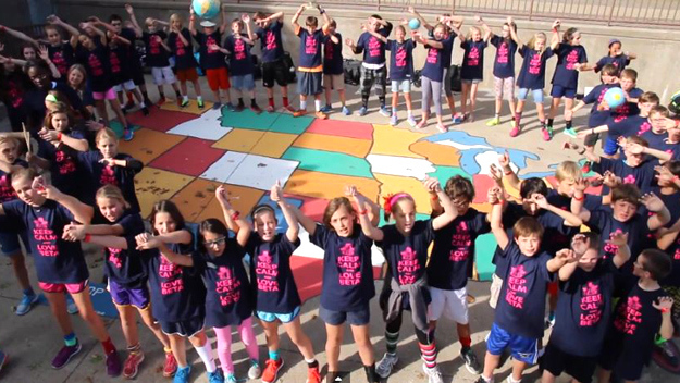 Moss Haven Elementary kids performing 'We Are The World' (image via YouTube)