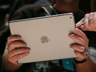 Skin Itchy? Your iPad Might Be the Cause