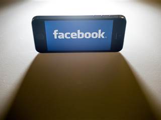 Facebook Again Tries to Simplify Privacy Policy