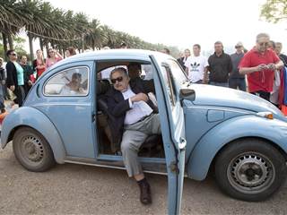 Uruguay President Gets $1M Offer For His Volkswagon Beetle