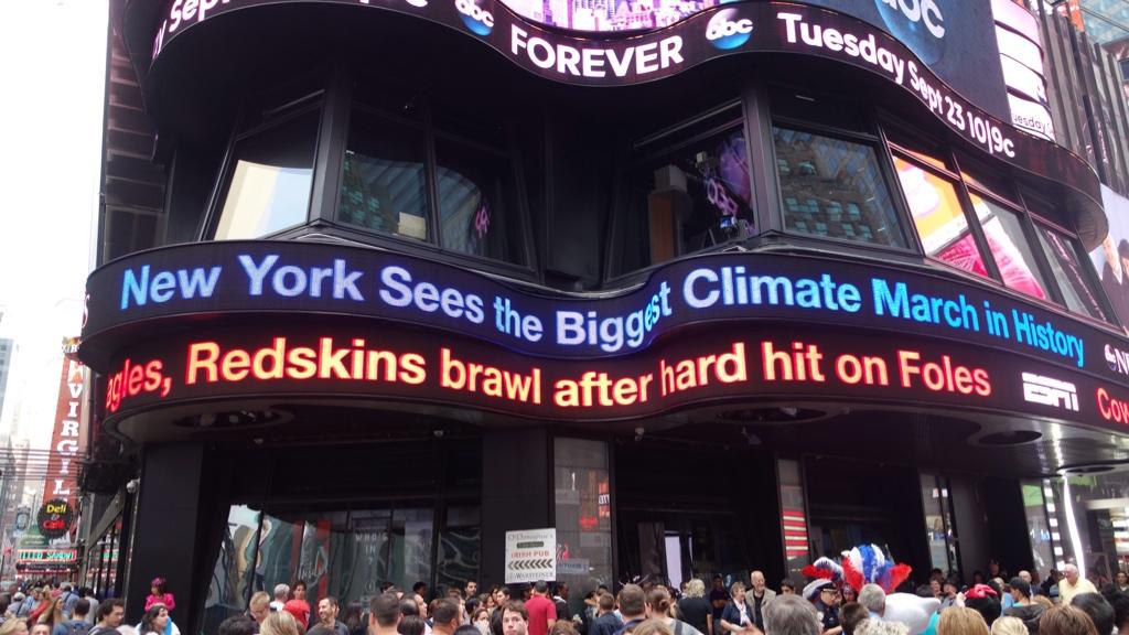 Times Sq ticker