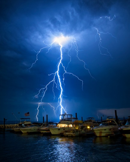 Lightning strikes. (Photo Credit: Jamie Betts)