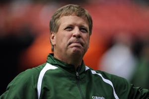 Jim McElwain accepted a job as Florida's new football coach on Thursday after renegotiated terms of his buyout were settled.