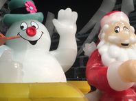 Frosty and Santa at Gaylord Texan's ICE!